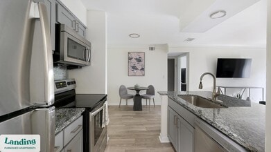 101 Brixworth Ln, Unit 105-02 in Nashville, TN - Foto de edificio - Building Photo