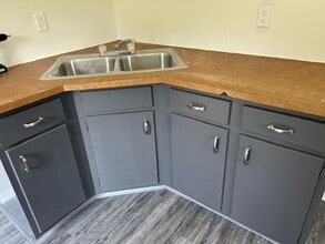 1541 Maine Ave-Unit -1541 in Lorain, OH - Building Photo - Building Photo