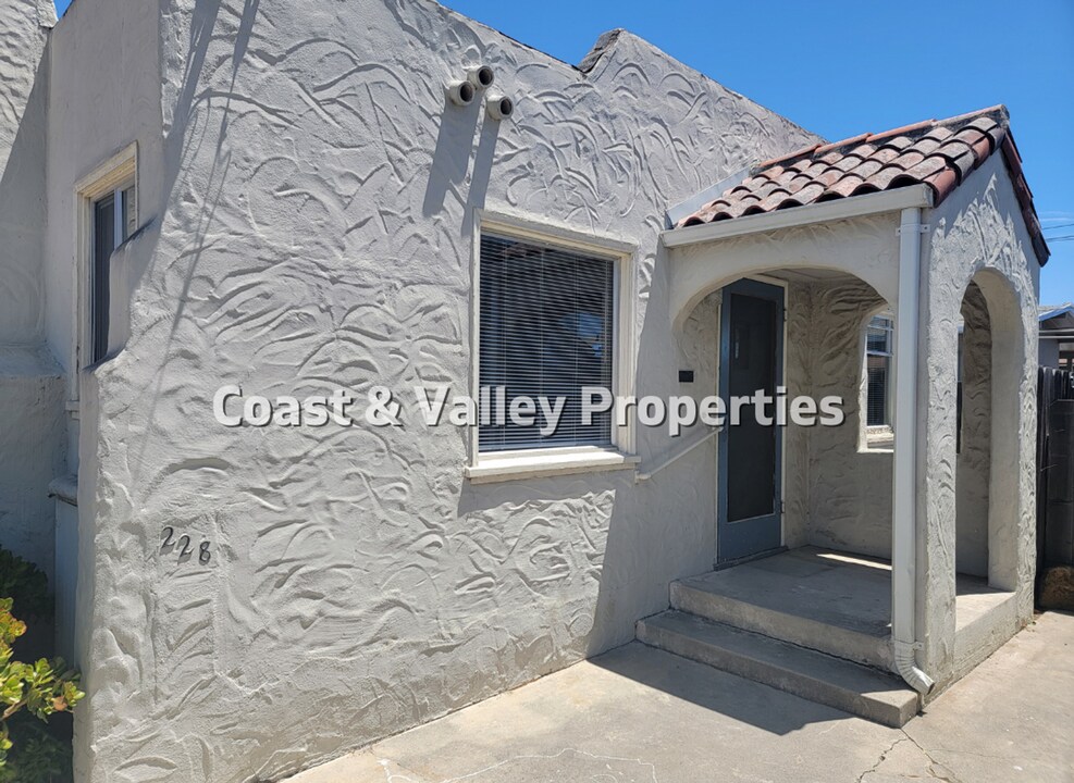 226 Lang St, Unit 228 Lang St. in Salinas, CA - Building Photo