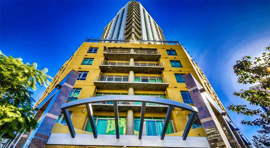 801 Ash St in San Diego, CA - Building Photo