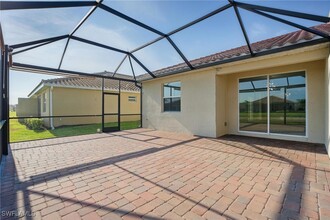 1767 Alameda Dr in Naples, FL - Building Photo - Building Photo