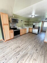 716 Cyclone Dr in North Pole, AK - Building Photo - Building Photo