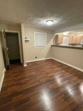 213 Garden City Dr in Salina, NY - Building Photo - Building Photo