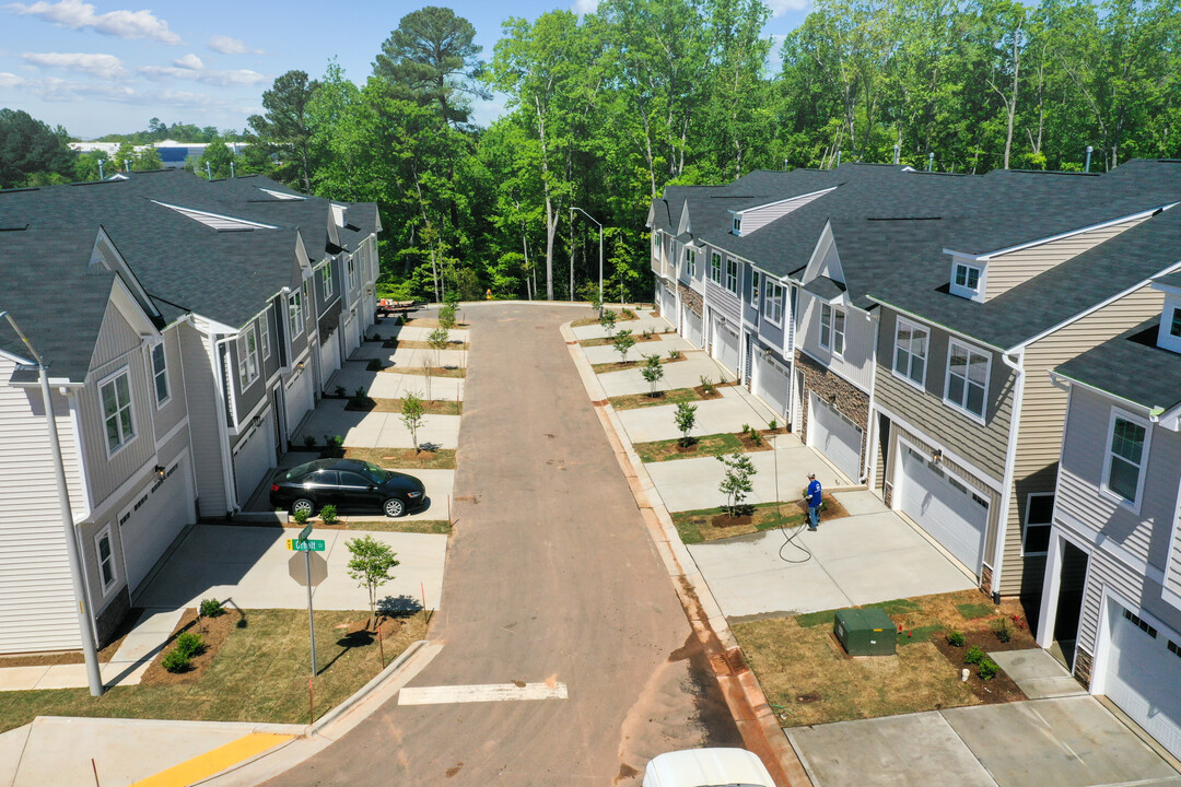 My Door at Brier Creek in Raleigh, NC - Foto de edificio