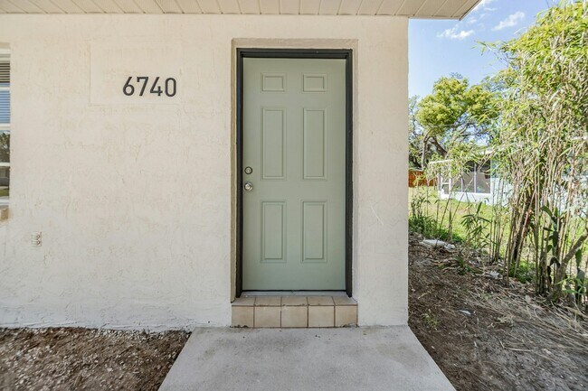 property at 6746 Carnelian Ave