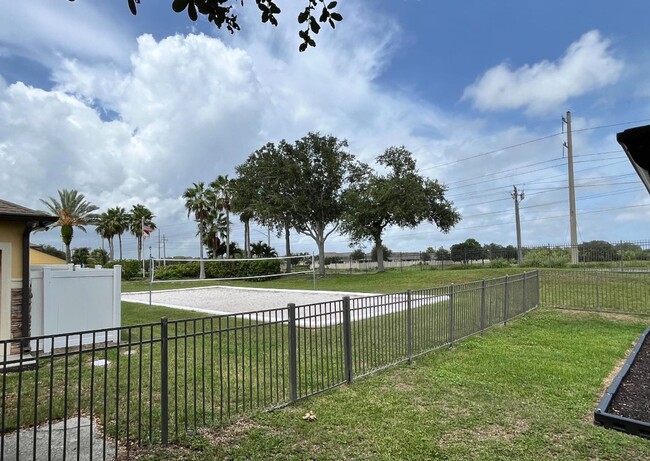 property at 1165 Luminary Cir
