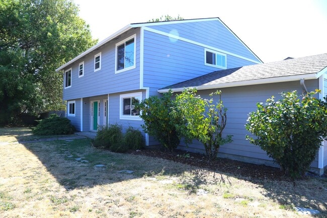 722 NW Walnut Blvd in Corvallis, OR - Building Photo - Building Photo