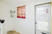 635 W Russell St photo'