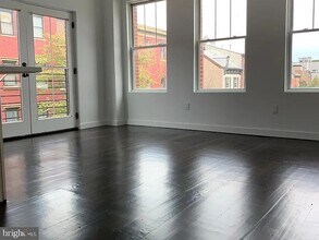 263 N 3rd St-Unit -F in Philadelphia, PA - Building Photo - Building Photo