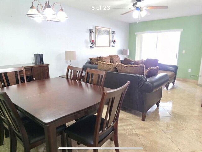 2812 Club Cortile Cir in Kissimmee, FL - Building Photo - Building Photo