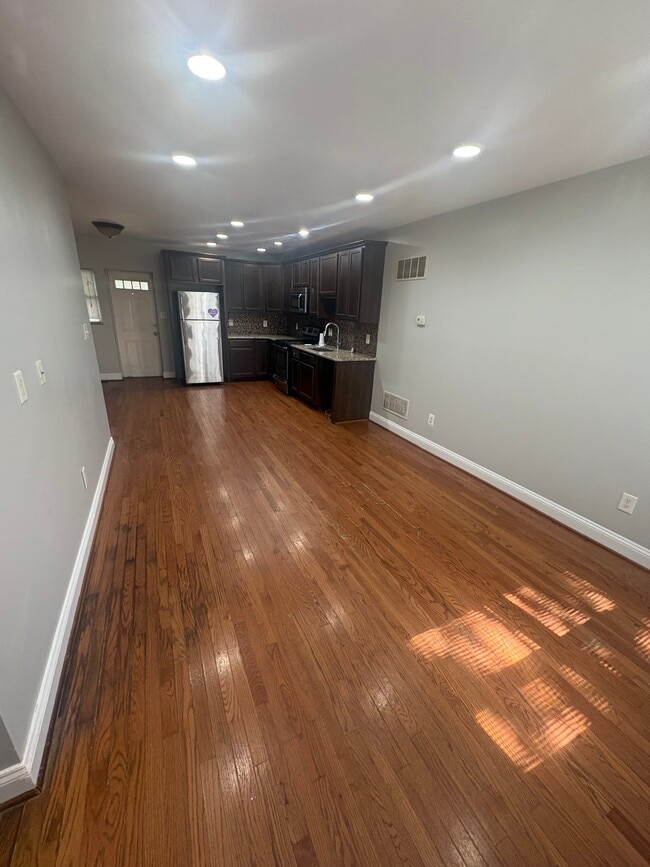 2812 Oswego Ave in Baltimore, MD - Building Photo - Building Photo