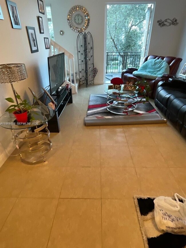 819 SW 147th Ave in Pembroke Pines, FL - Building Photo - Building Photo