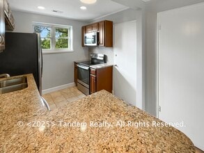 2901 Blair Blvd, Unit B2 in Nashville, TN - Foto de edificio - Building Photo