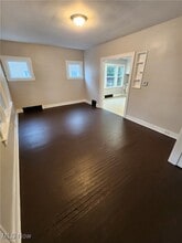 2200 W 104th St in Cleveland, OH - Building Photo - Building Photo
