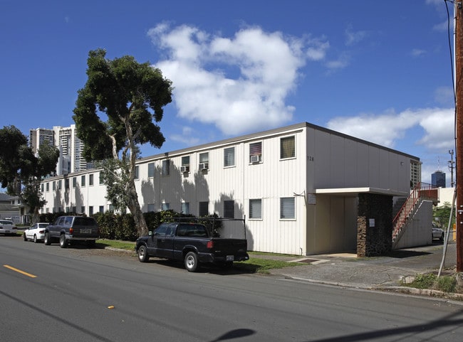728 Coolidge St in Honolulu, HI - Building Photo - Building Photo