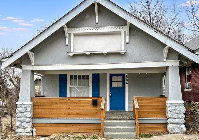 property at 2906 E 40th St
