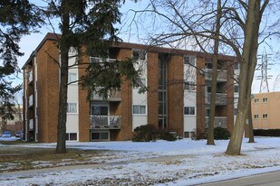 14 Conway Dr Apartments