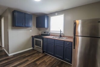 3904 Euclid Ave in East Chicago, IN - Building Photo - Building Photo