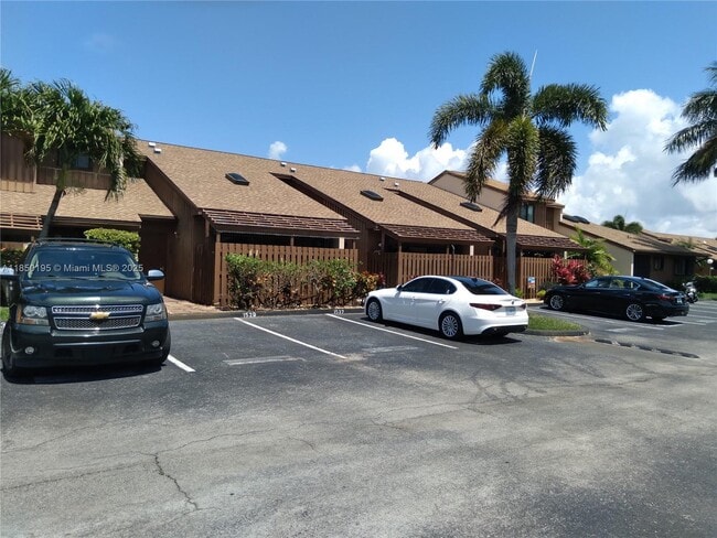 1532 Gabriel St in Hollywood, FL - Building Photo - Building Photo