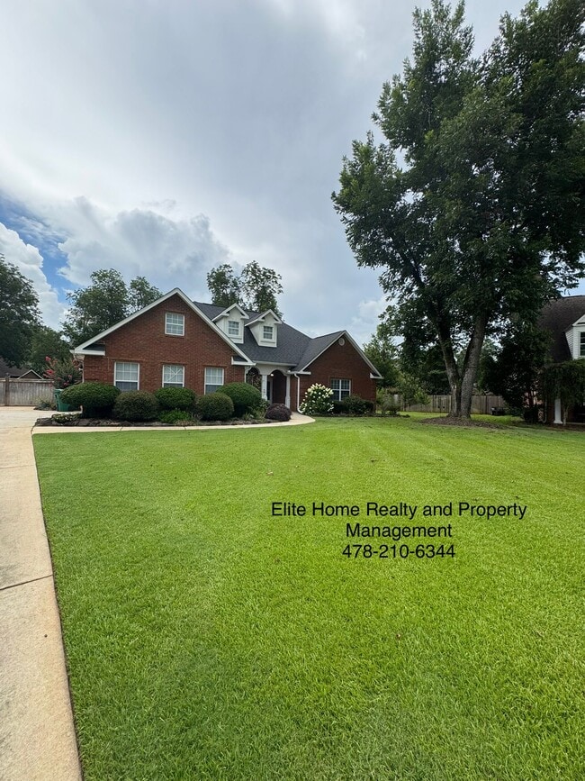 property at 111 Weatherstone Pl
