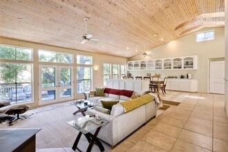 22242 Little Klondike Rd in Ramona, CA - Building Photo - Building Photo