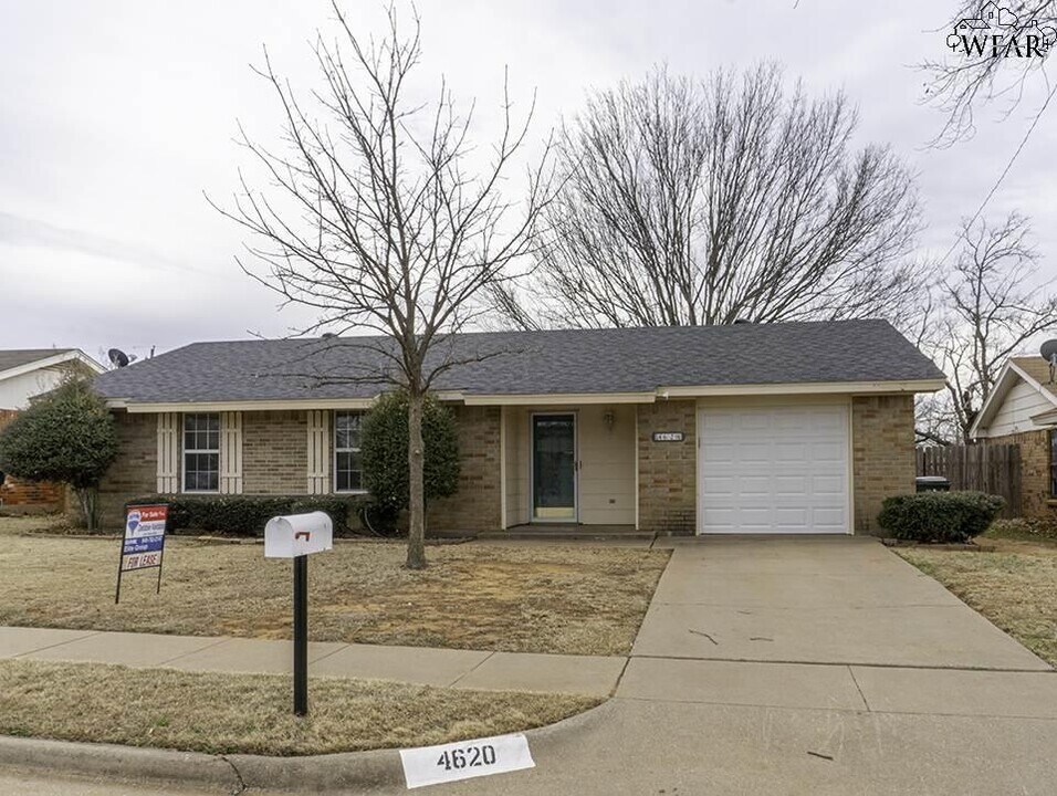 4620 Jennings Ave in Wichita Falls, TX - Building Photo