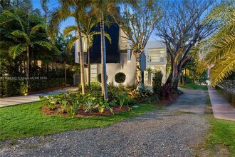 440 S Hibiscus Dr in Miami Beach, FL - Building Photo - Building Photo