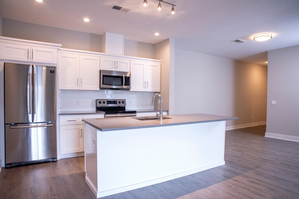 Farrell Communities at Gardnertown Newburgh, NY Apartments