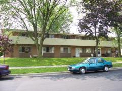 3319 W Iona Ter in Milwaukee, WI - Building Photo