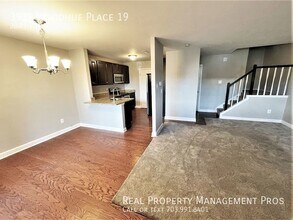 3939 Woodhue Pl in Alexandria, VA - Building Photo - Building Photo