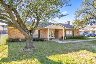 Tiffany Square Apartments in Shreveport, LA - Building Photo