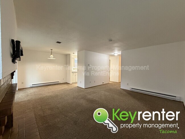 7410 63rd St Ct W in Tacoma, WA - Building Photo - Building Photo