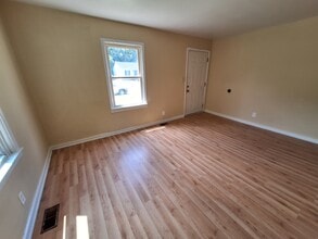 3007 Penway Ave in Louisville, KY - Foto de edificio - Building Photo