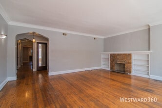7831 S Kingston Ave in Chicago, IL - Building Photo - Building Photo