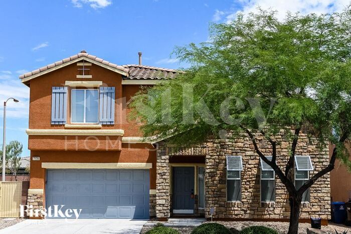 7178 Picton Ave in Las Vegas, NV - Building Photo