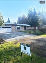 2284 Cedar Ln in Sedro Woolley, WA - Building Photo