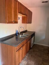 3572 Torbay Dr, Unit 3572 Torbay drive in Fayetteville, NC - Foto de edificio - Building Photo