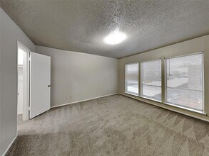 5618 Boca Raton Blvd in Fort Worth, TX - Building Photo - Building Photo