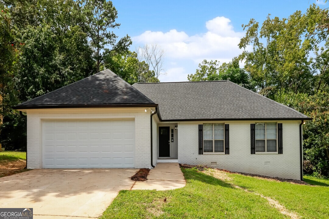2921 Sunset Ct in Decatur, GA - Building Photo