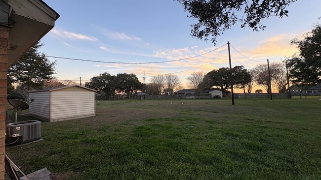 property at 768 Heritage Ln