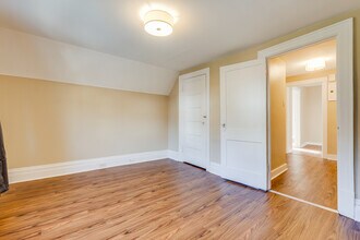 1166 South Ave, Unit 3 in Pittsburgh, PA - Building Photo - Building Photo