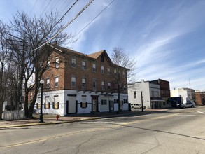 137 S Main St in London, OH - Building Photo - Other