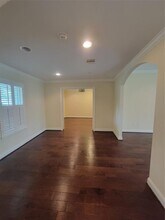 1007 Blue Willow Dr in Houston, TX - Building Photo - Building Photo