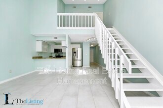 12290 Huntsman Ln in Orlando, FL - Building Photo - Building Photo