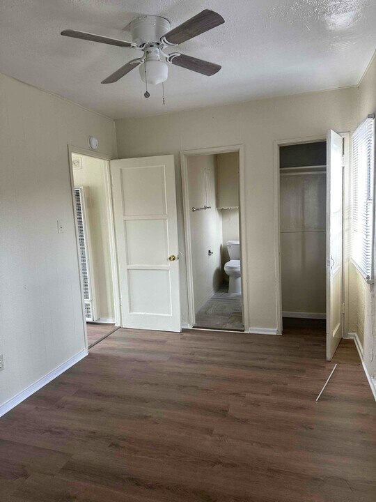 6614 1/2 Ajax Ave in Bell Gardens, CA - Building Photo