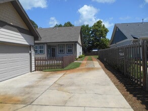 846 Cannon Ln in Destin, FL - Building Photo - Building Photo