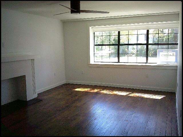 property at 1520 Broadway St