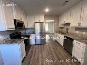 6 Whit Ct in Jacksonville, AR - Building Photo - Building Photo