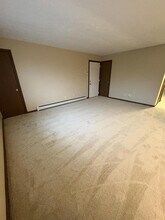 66 Carter Cir in Youngstown, OH - Building Photo - Building Photo