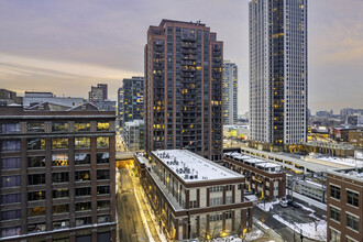 Kinzie Station East Tower in Chicago, IL - Building Photo - Building Photo